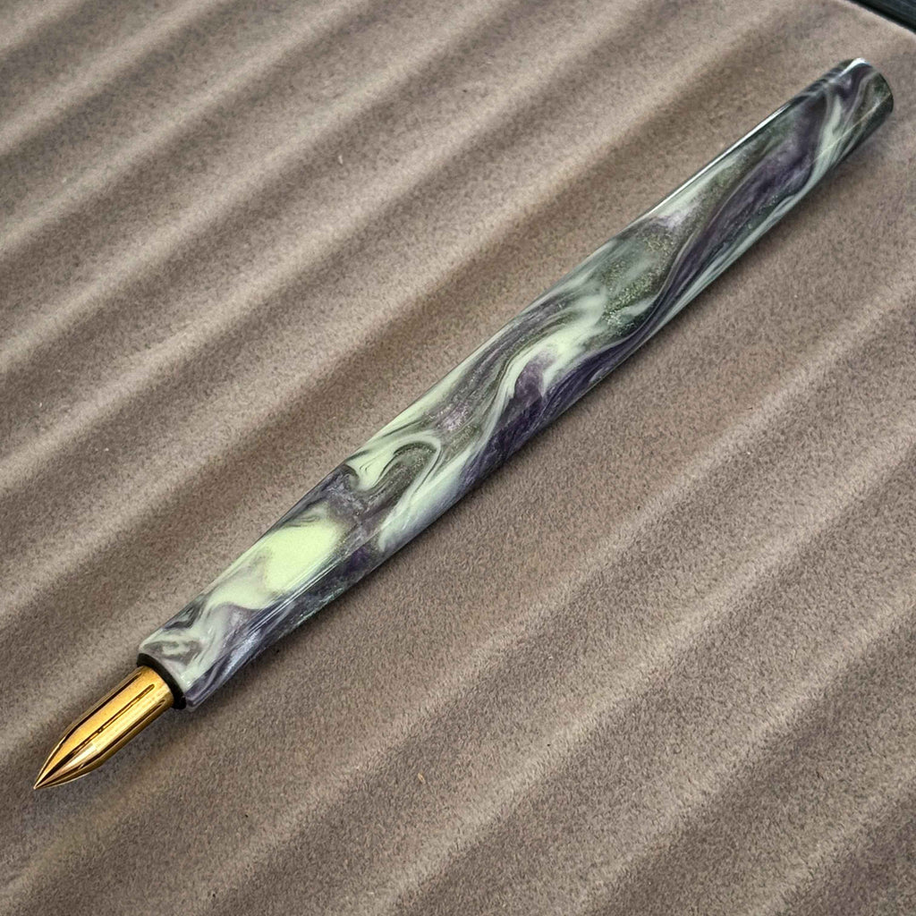 Pistachio Cream (Nib Holder)