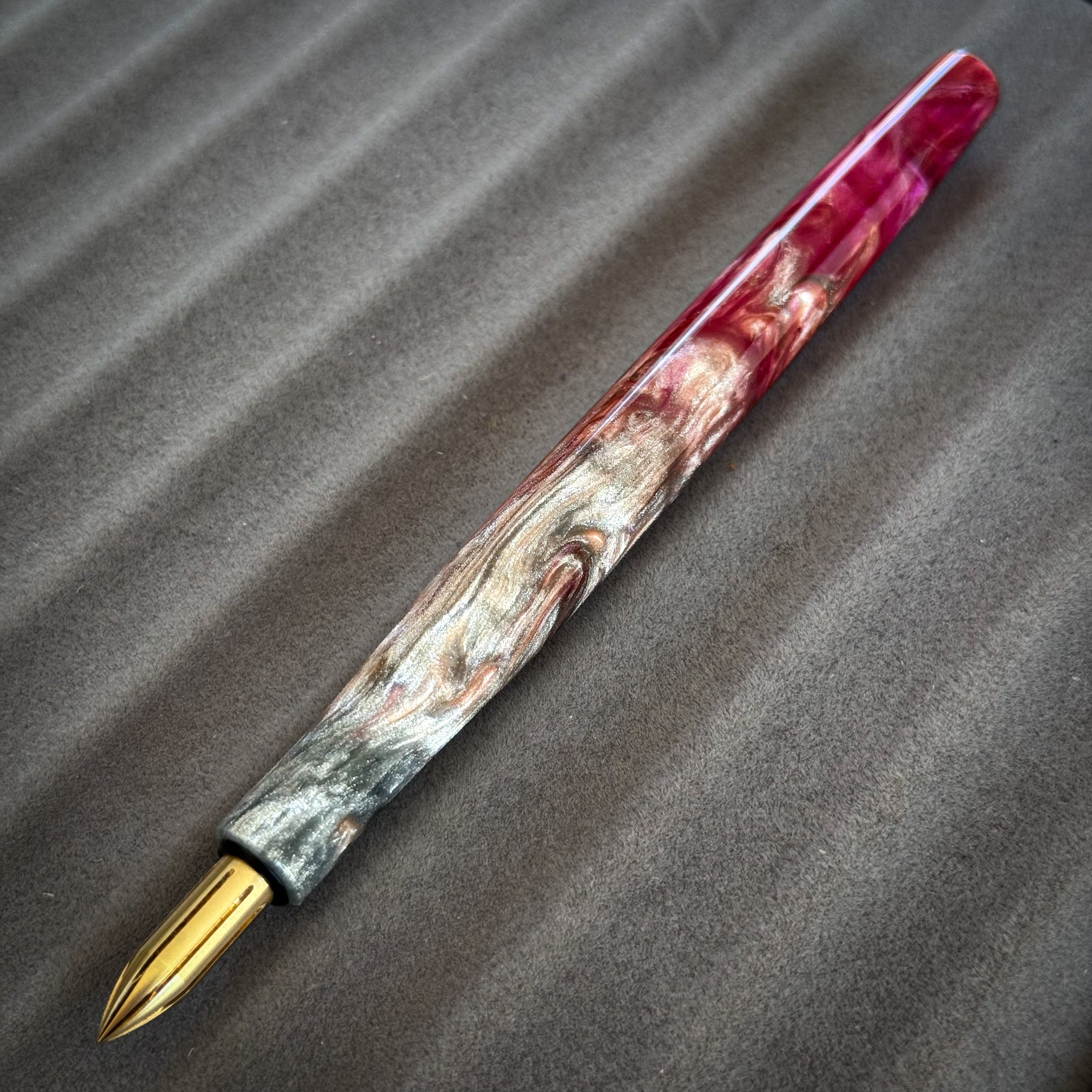 Blush Of Sin (Nib Holder)