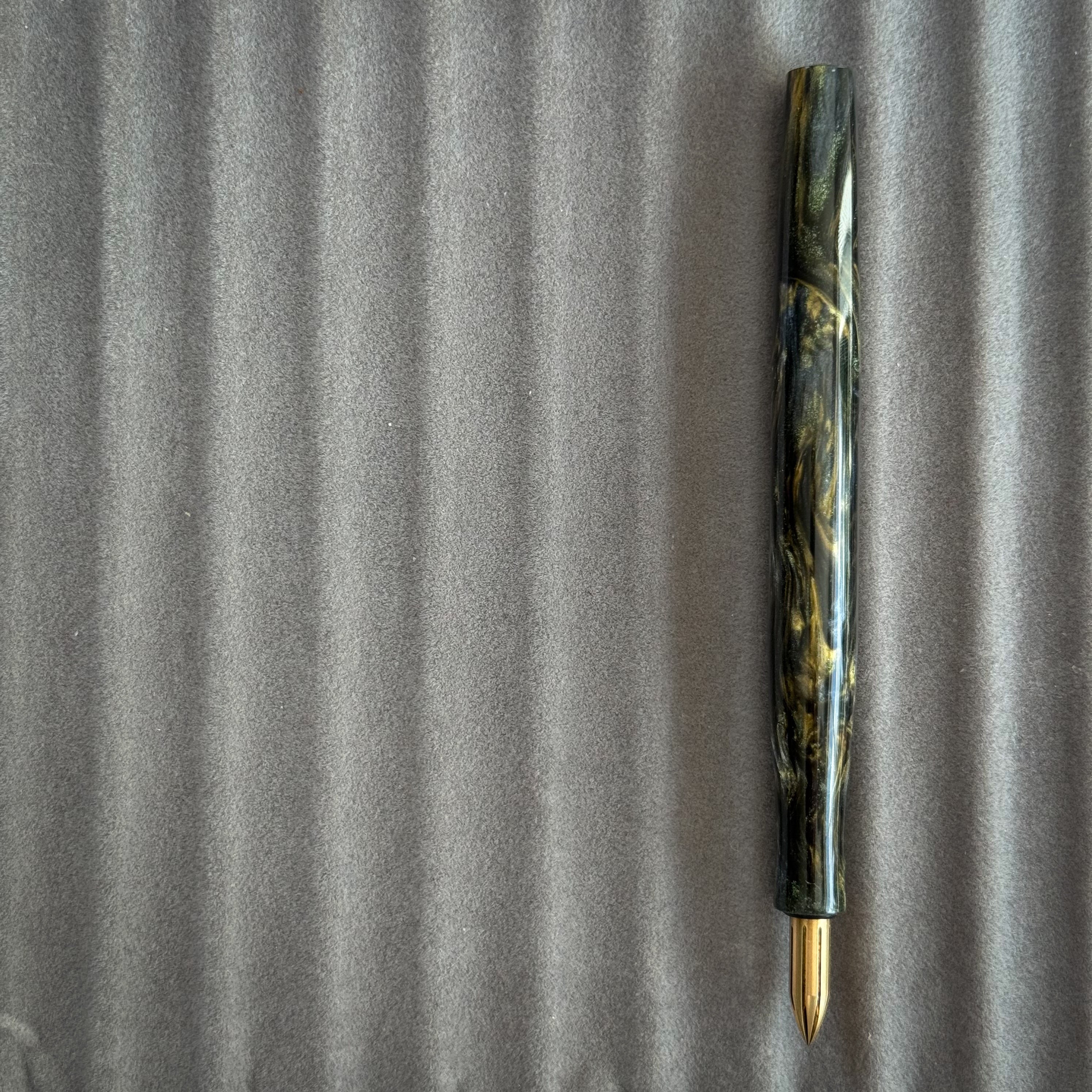 Maiden Forest (Nib Holder)