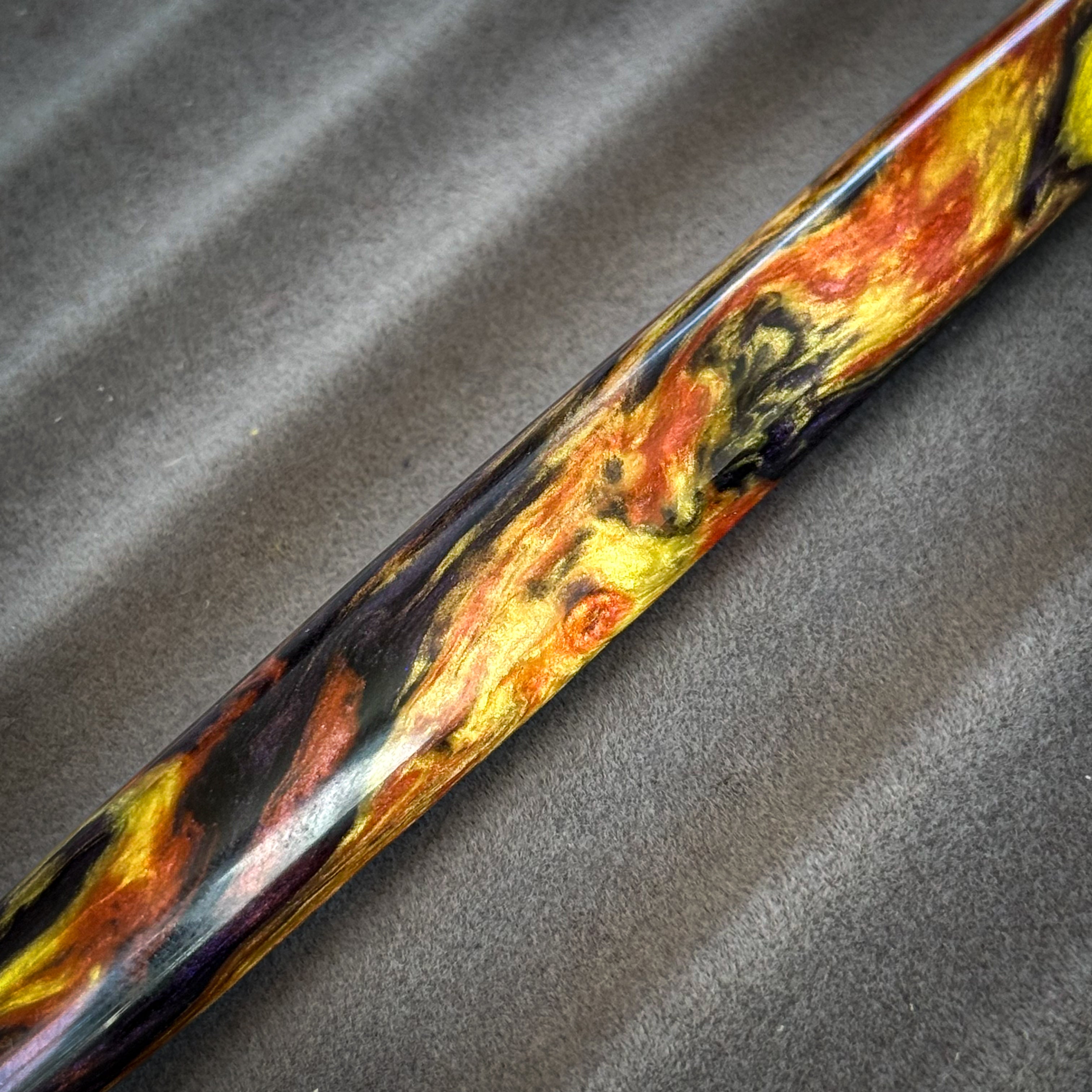 Molten Rift (Nib Holder)