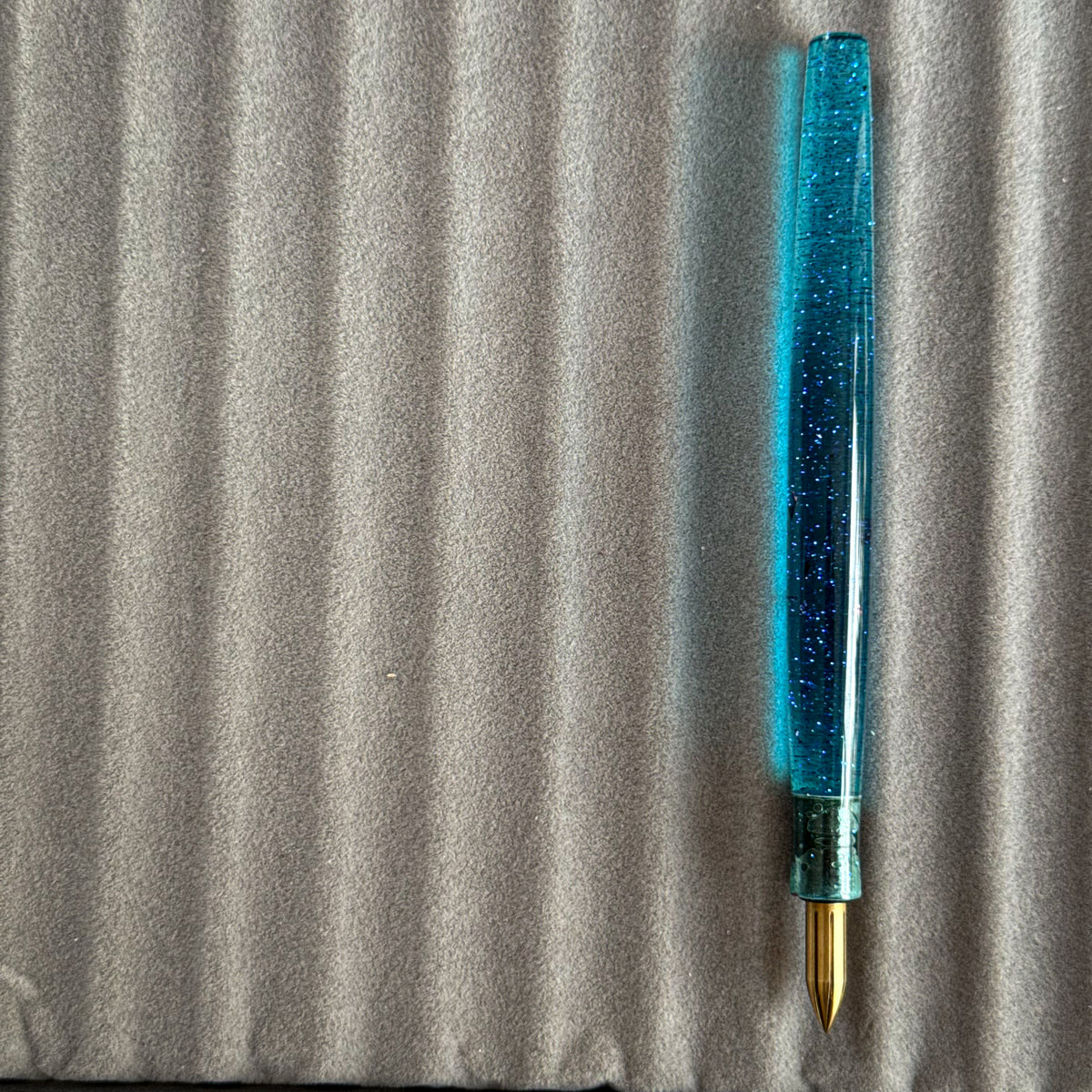 Ocean Confetti (Nib Holder)