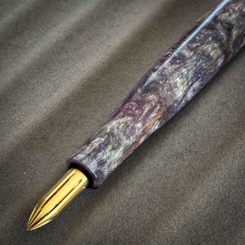When The Sun Goes Down (Nib Holder)