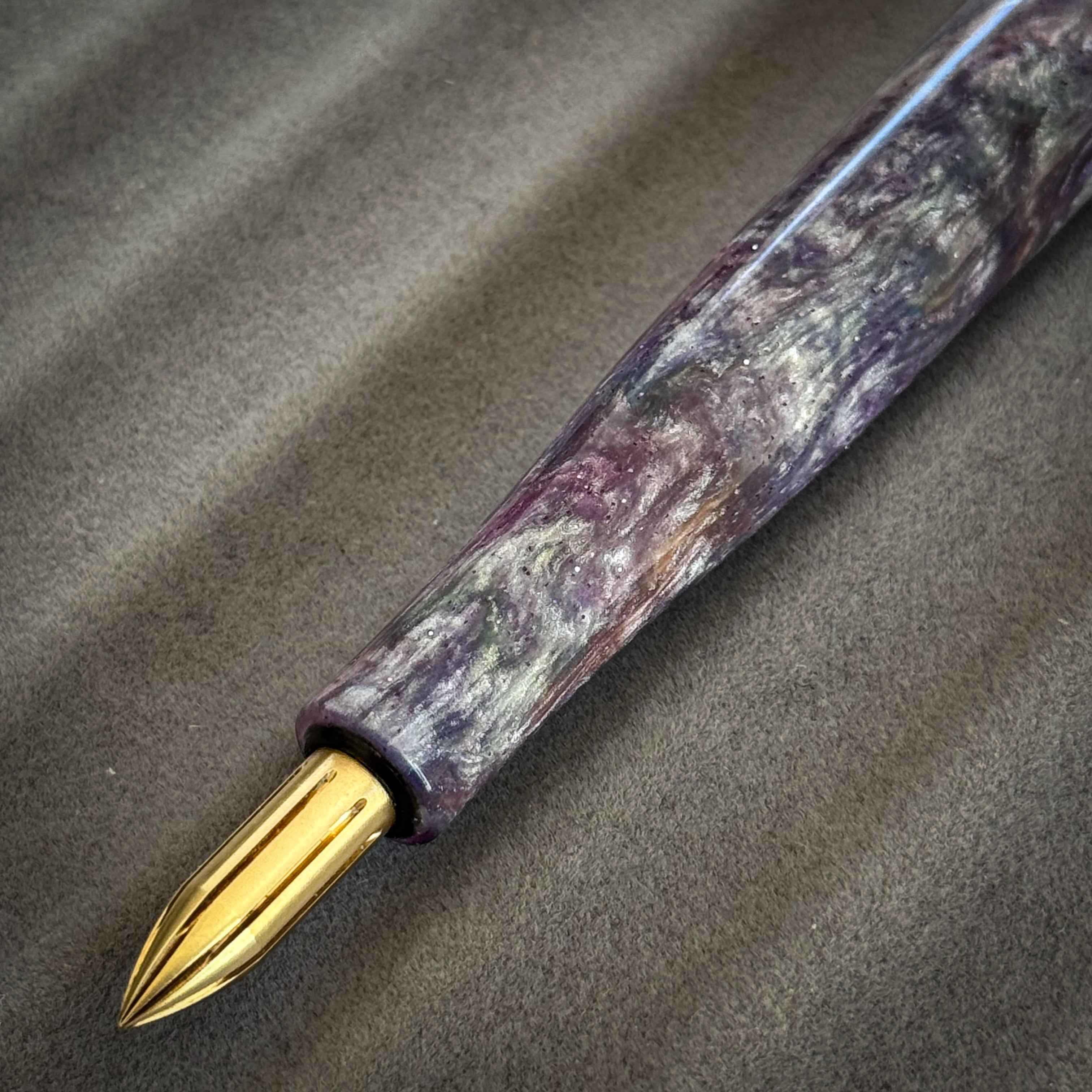 When The Sun Goes Down (Nib Holder)