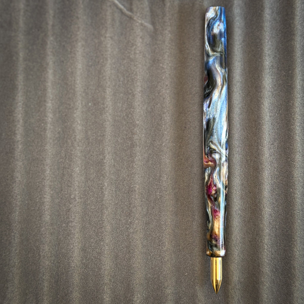 Silent Nebula (Nib Holder)