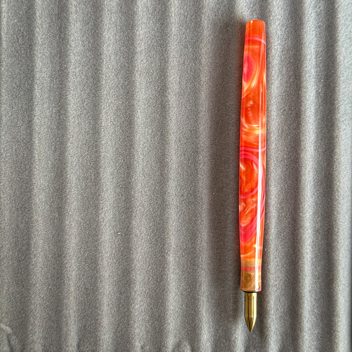 Solar Ribbons (Nib Holder)