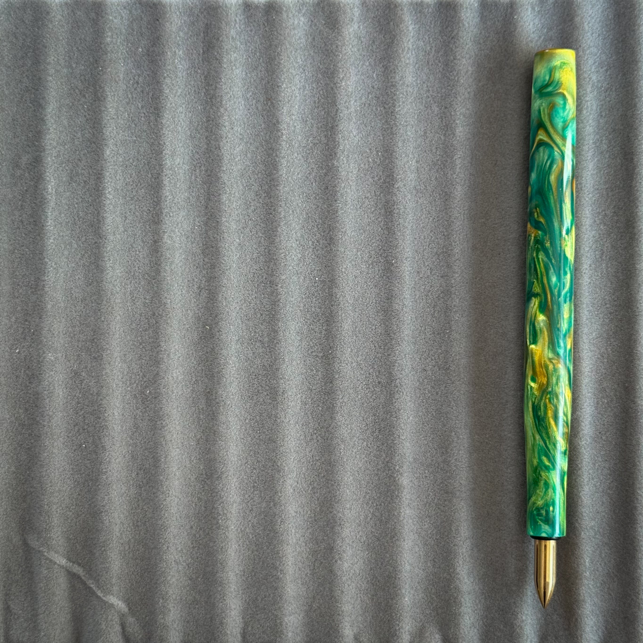 Meet Me in Amalfi (Nib Holder)