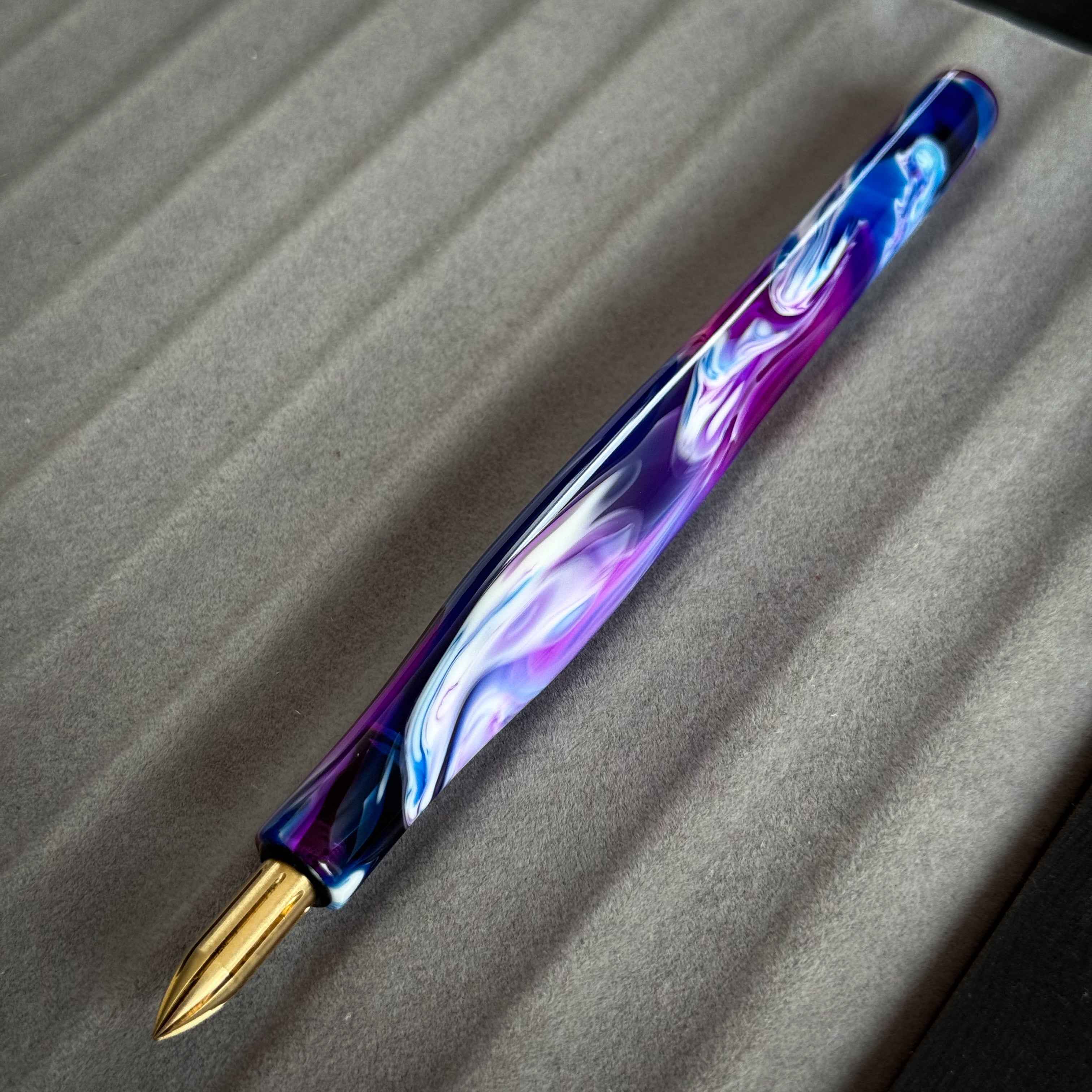Blueberry Ice (Nib Holder)