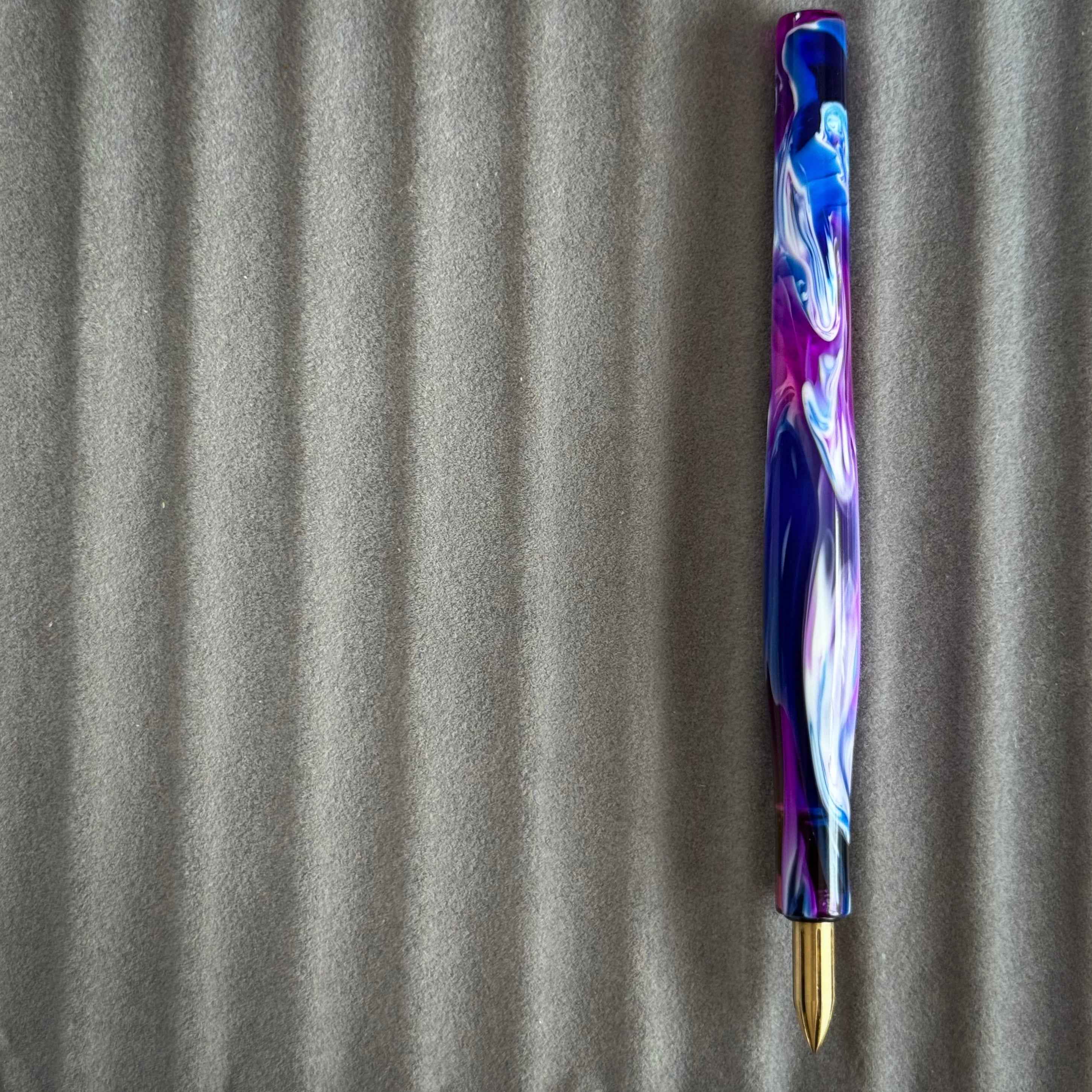 Blueberry Ice (Nib Holder)
