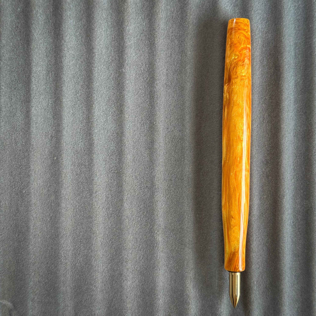 A Touch Of Soleil (Nib Holder)