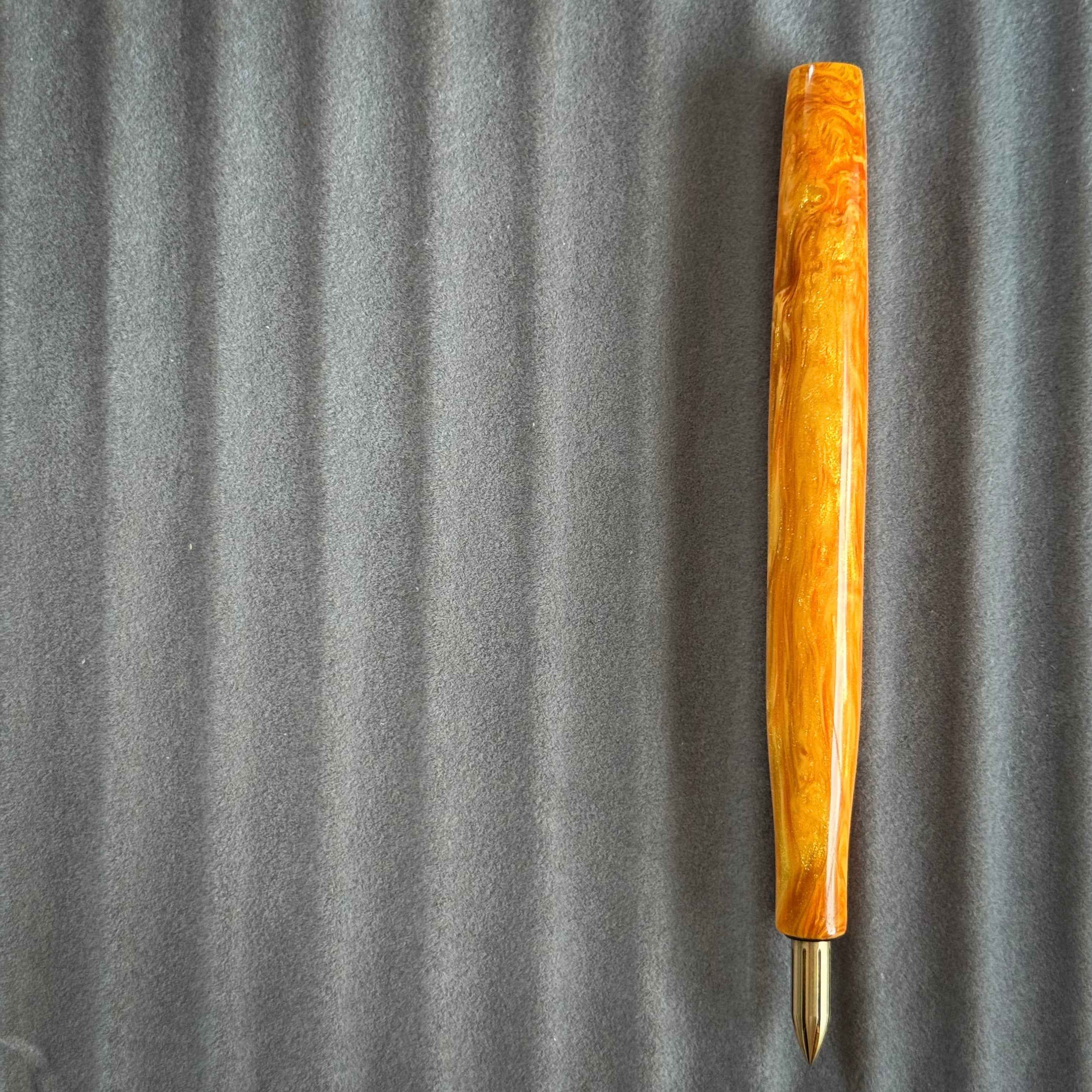 A Touch Of Soleil (Nib Holder)