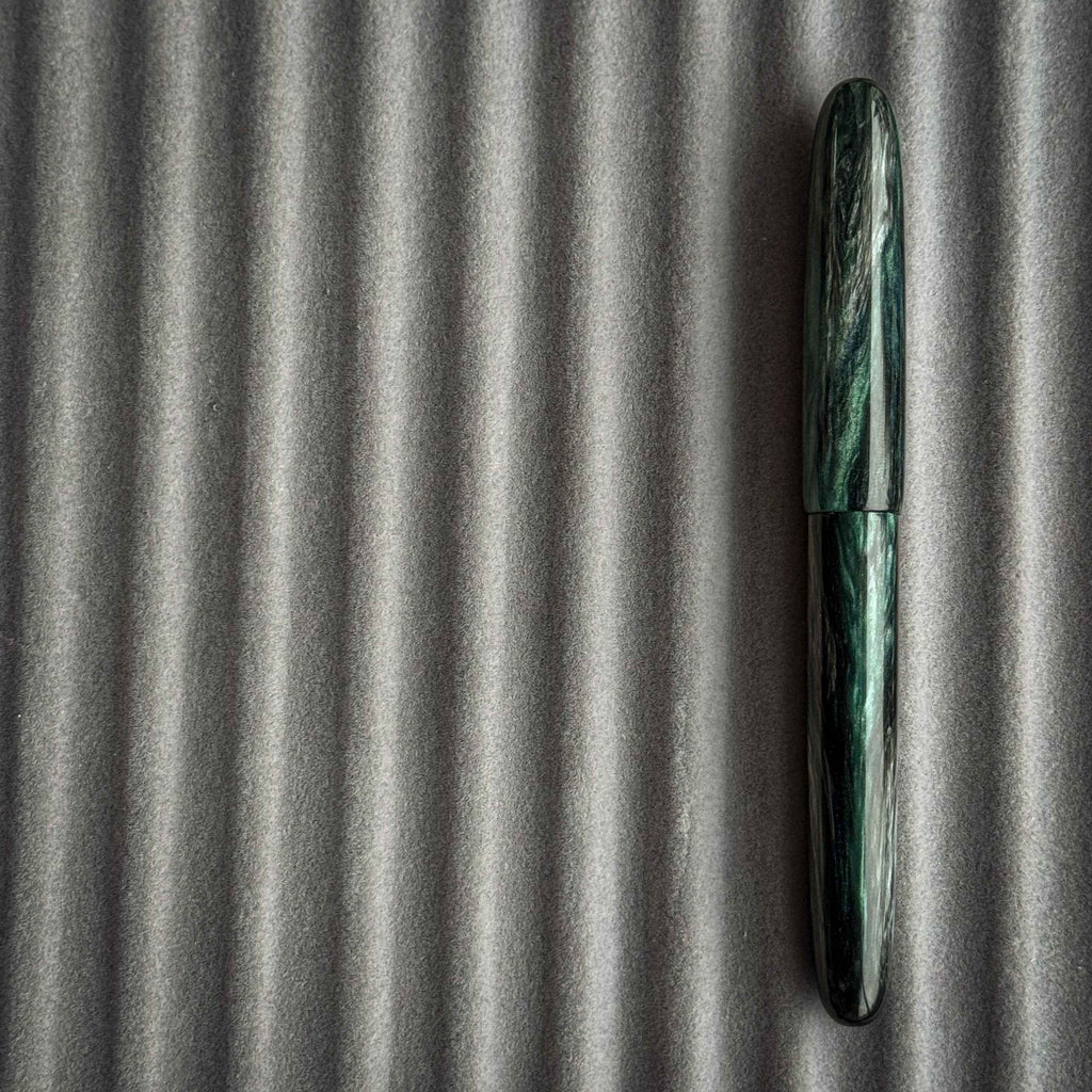 Green Night Skies (Cigar)